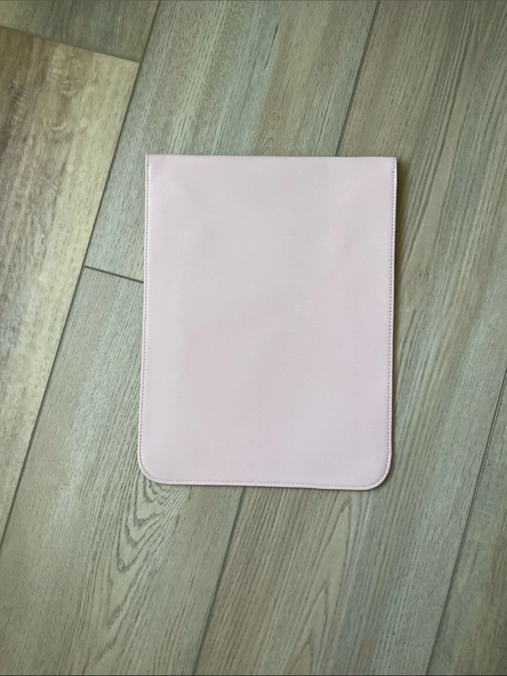 Mosiso 13” Pale Pink Faux Leather Magnetic Close Laptop Sleeve Soft Girl